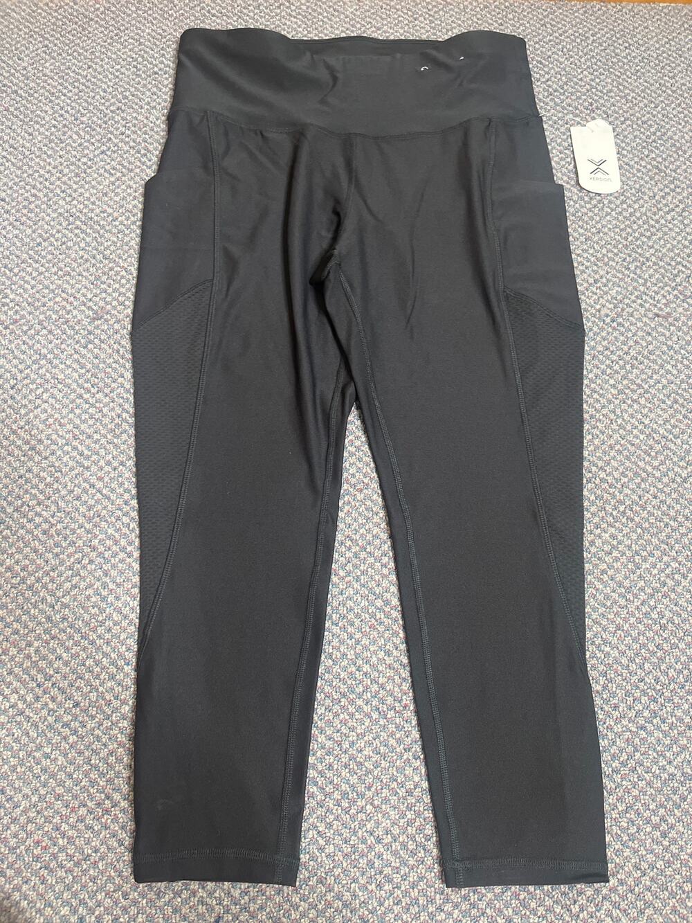 Xersion Black 7/8 Ankle Legging Petite Large